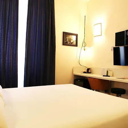 Hotel Franklin Feel The Sound Rom