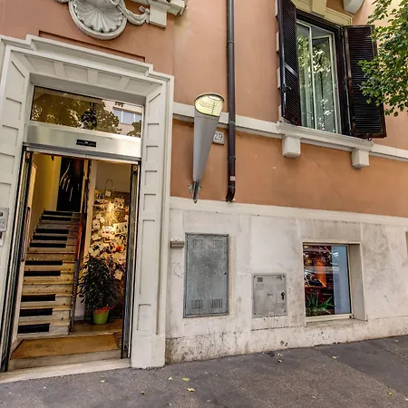 Franklin Feel The Sound 3* Rom