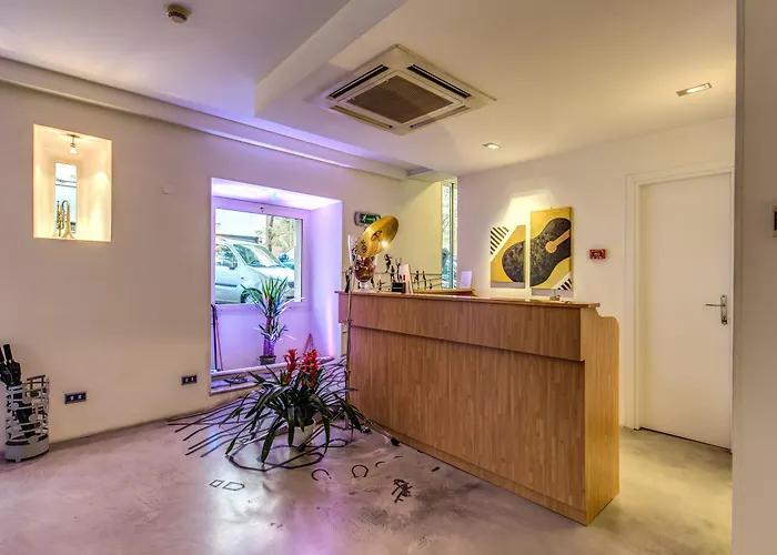 Franklin Feel The Sound Hotel Rzym