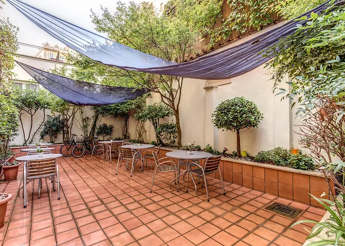 Franklin Feel The Sound Hotel 3*