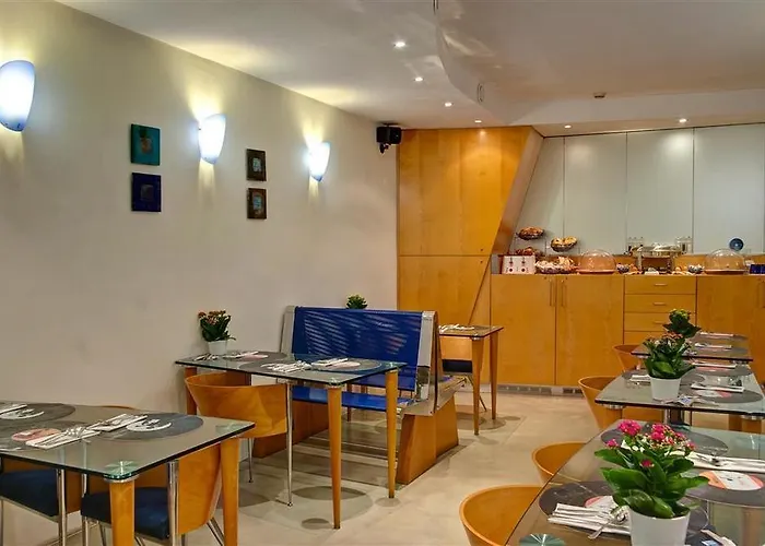 Hotel Franklin Feel The Sound 3*