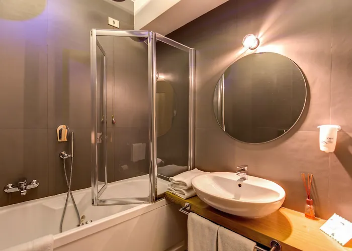 Hotel Franklin Feel The Sound 3*