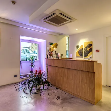 Franklin Feel The Sound Hotel Roma