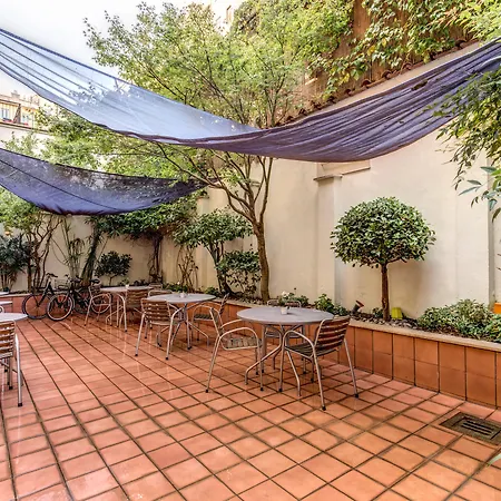 Franklin Feel The Sound Hotel 3*