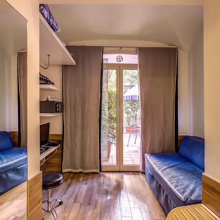 Franklin Feel The Sound Hotel 3*